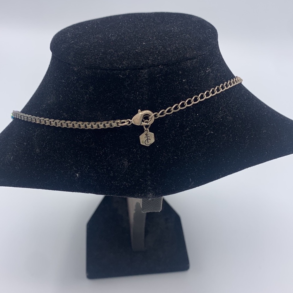 Touchstone Crystal necklace - Picture 3 of 6